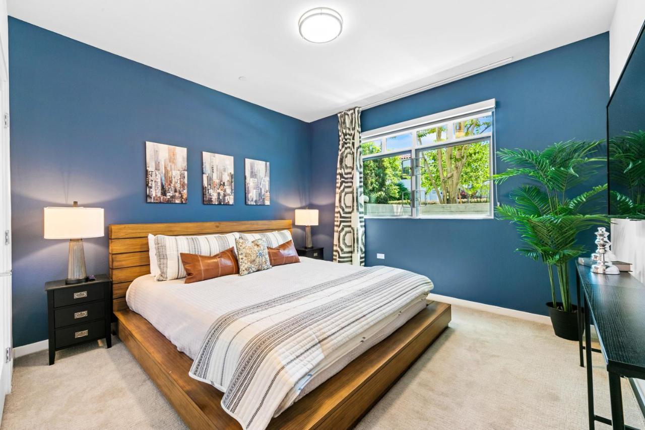 Beverly Grove Chic City Oasis 2 Bedroom Apt With Den 138 Лос-Анджелес Экстерьер фото