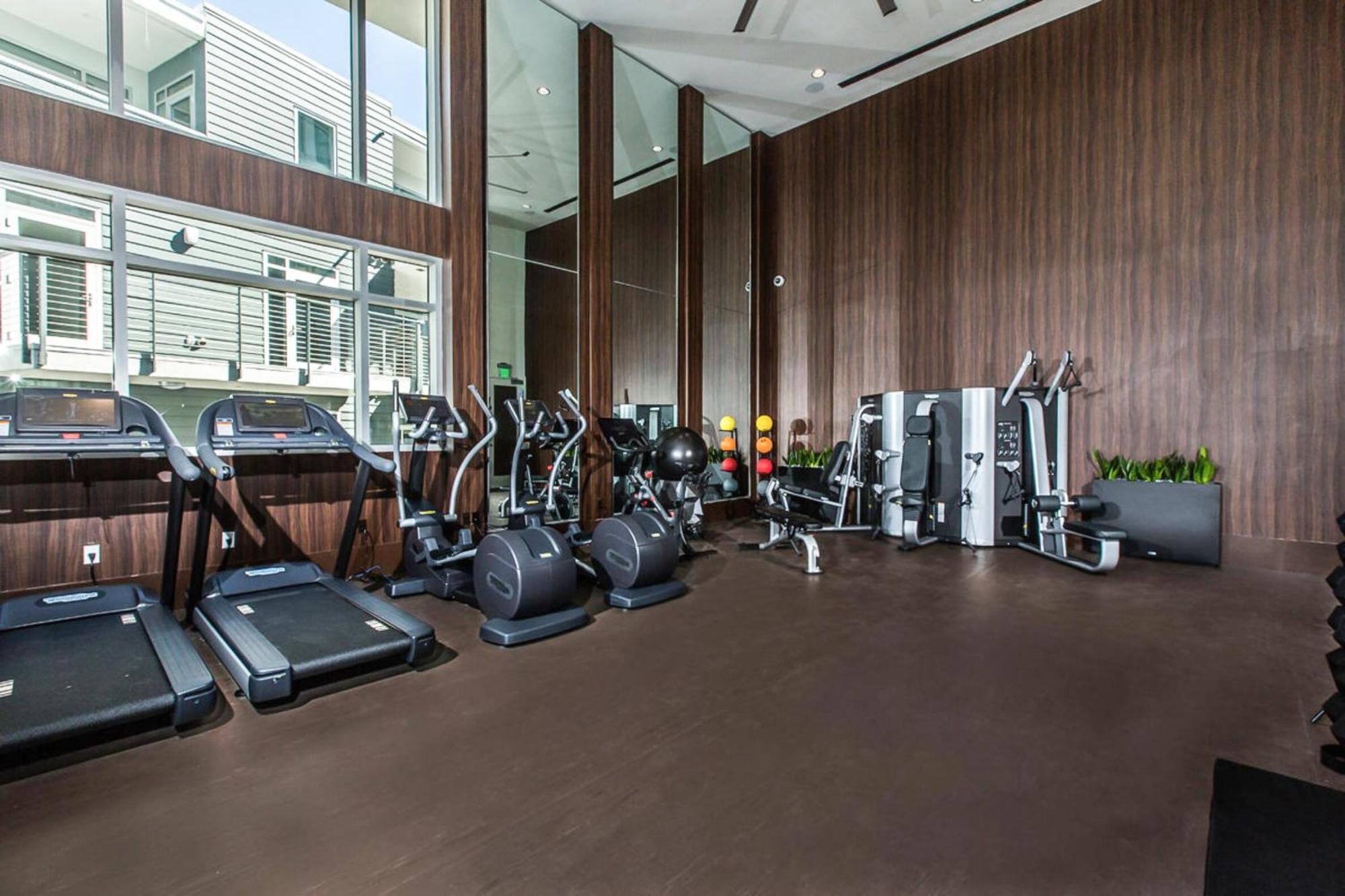 Beverly Grove Chic City Oasis 2 Bedroom Apt With Den 138 Лос-Анджелес Экстерьер фото